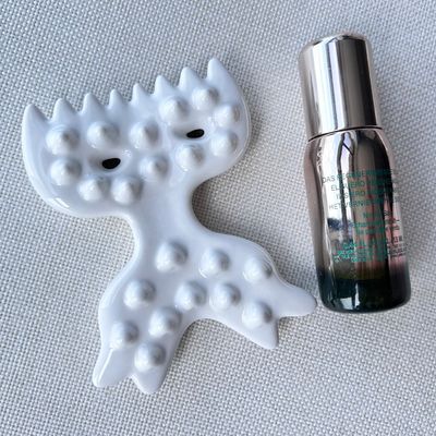 Strumento di massaggio corporeo Gua Sha in ceramica bianca Scraping Guasha Stone per auto cura della pelle Spa tutto il corpo Relax Beauty Massager