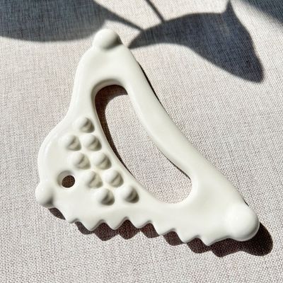 Attrezzature per massaggi del corpo Tavola da raschiatura per massaggi in ceramica Gua Sha per la cura della salute e altri prodotti per massaggi