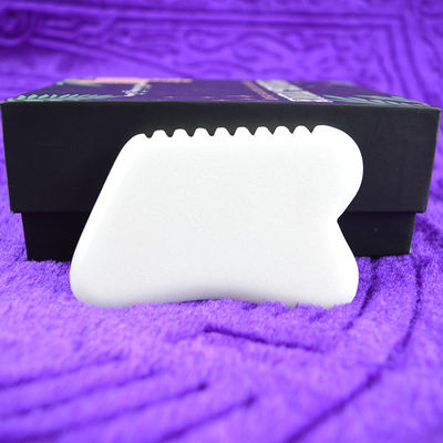 OEM Custom LOGO Giada Bianca Gua Sha Pietra Massaggiatore Faciale Giada Naturale Pietra Guasha Scraping Massaggio Strumento per viso e corpo