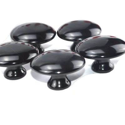Strumento di massaggio del corpo 2024 Pietra Bian nera Grande fungo a forma di Gua Sha Massaggiatore per massaggio facciale e cura della salute 55mm*35mm