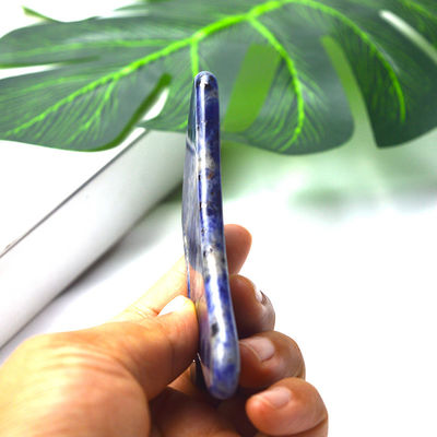 Blu Sodalite Stone Gua Sha Body Scraping Massage Tool Funzione di controllo manuale per viso e corpo Regalo di bellezza naturale