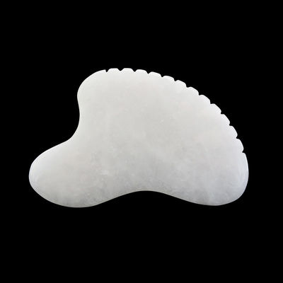 Logo personalizzato Cuore in forma di cristallo Pietra di giada bianca Gua Sha Scraping Massaggio strumento per l'agopuntura Terapia massaggiatore facciale