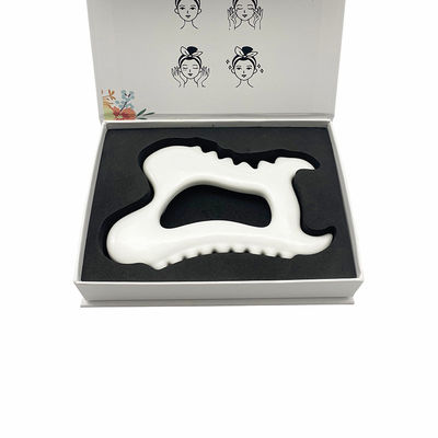 Strumenti facciali in ceramica Gua Sha per la cura della pelle del viso Strumenti facili da includere Borsa di lusso e guide regalo per donne