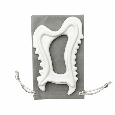 Strumenti facciali in ceramica Gua Sha per la cura della pelle del viso Strumenti facili da includere Borsa di lusso e guide regalo per donne