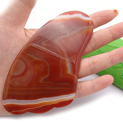 Funzione di lifting del viso Agate rosso cristallo di quarzo Gua Sha piastra di rottamazione per portatile