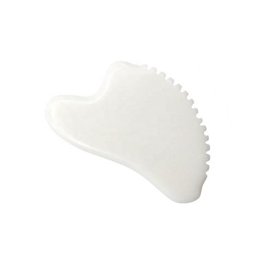 OEM Private Label Bianco Giada Gua Sha Pietra di guarigione artigianale Gua Sha Scraping Massaggio Faciale Strumenti per ridurre gonfiore