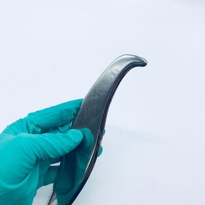 Strumenti Gua Sha in acciaio inossidabile per la salute Massaggio facciale a forma di uccello e funzione di massaggio