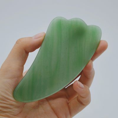 Sperimenta le proprietà curative del naturale Aventurine Verde Giada Gua Sha Massaggio per massaggiatore del corpo