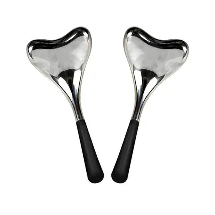 Globi di ghiaccio per il viso di refrigerazione in acciaio inossidabile per la bellezza del viso Globi criogenici in oro e argento di lusso