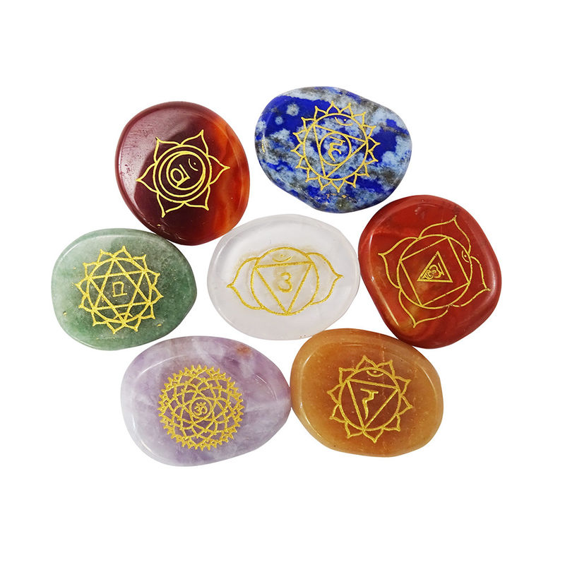 Sette pietre del chakra Reiki Set di cristalli di guarigione simbolo inciso per la trasformazione spirituale