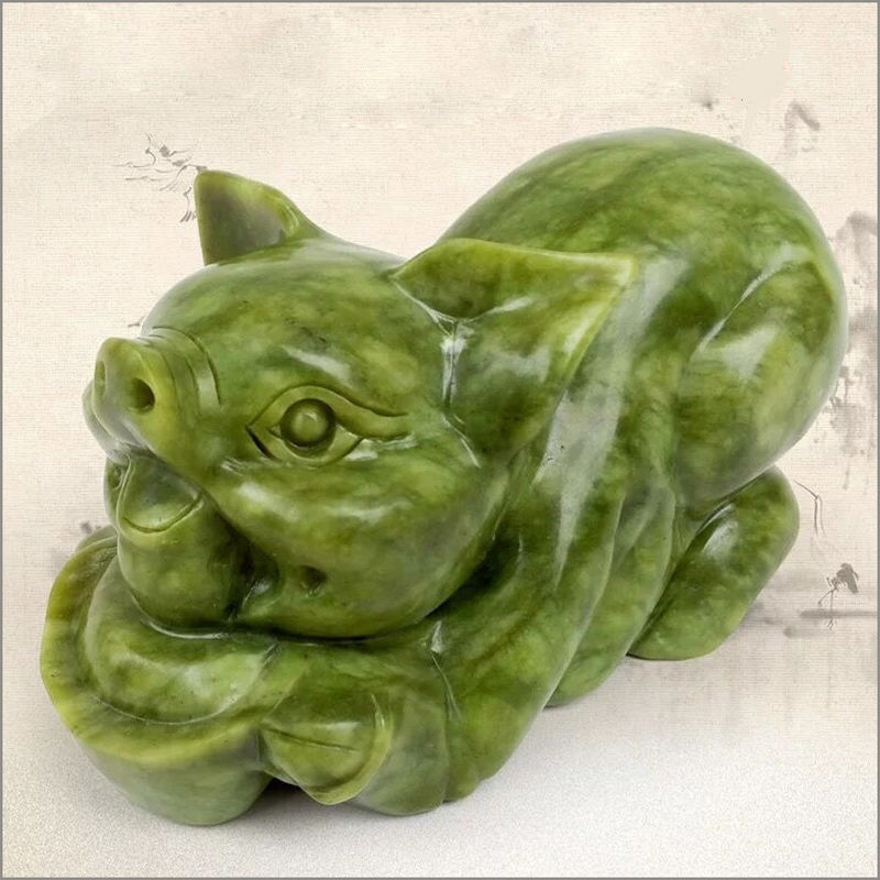 Giada auspiciosa Feng Shui maiale scultura naturale maiale statue animali per l'armonia e l'equilibrio