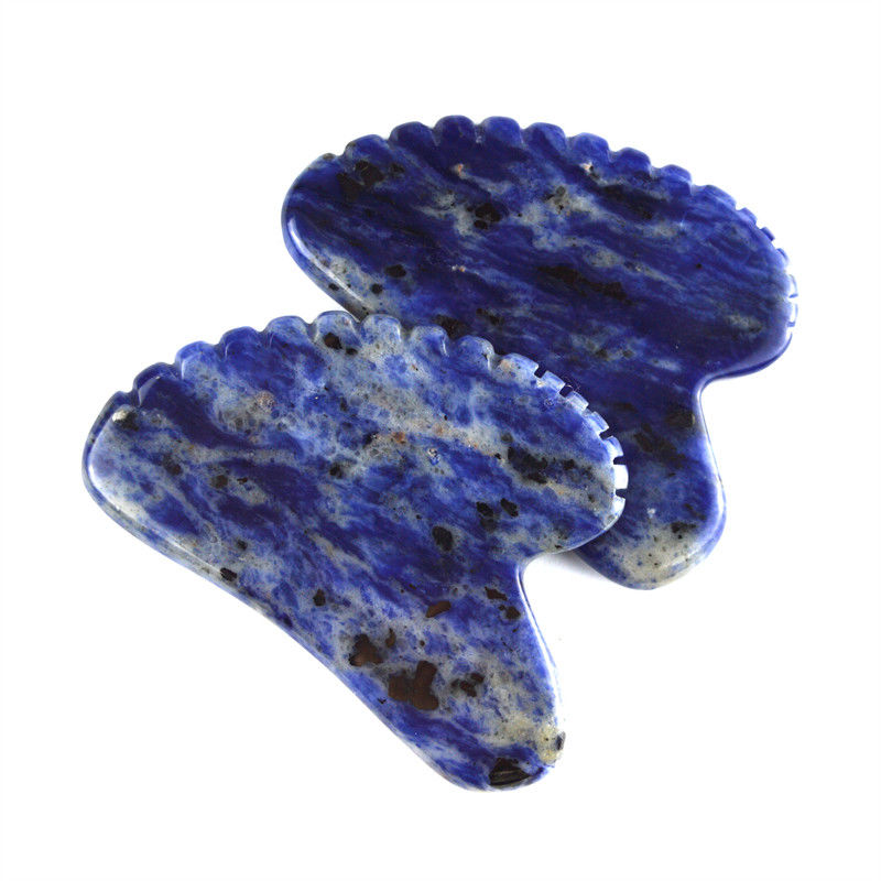 Strumento di lifting facciale Forma di cuore Pietra naturale Sodalite Gua Sha per l'auto-cura e il rilassamento del corpo