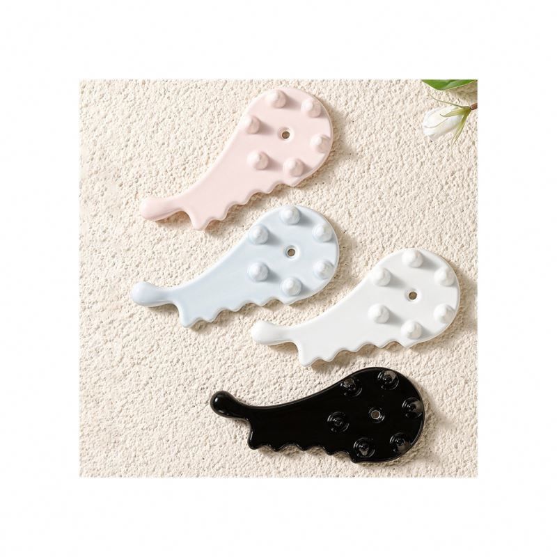 Prova il potere curativo del pettine ceramico Gua Sha per massaggi facciale e corporeo