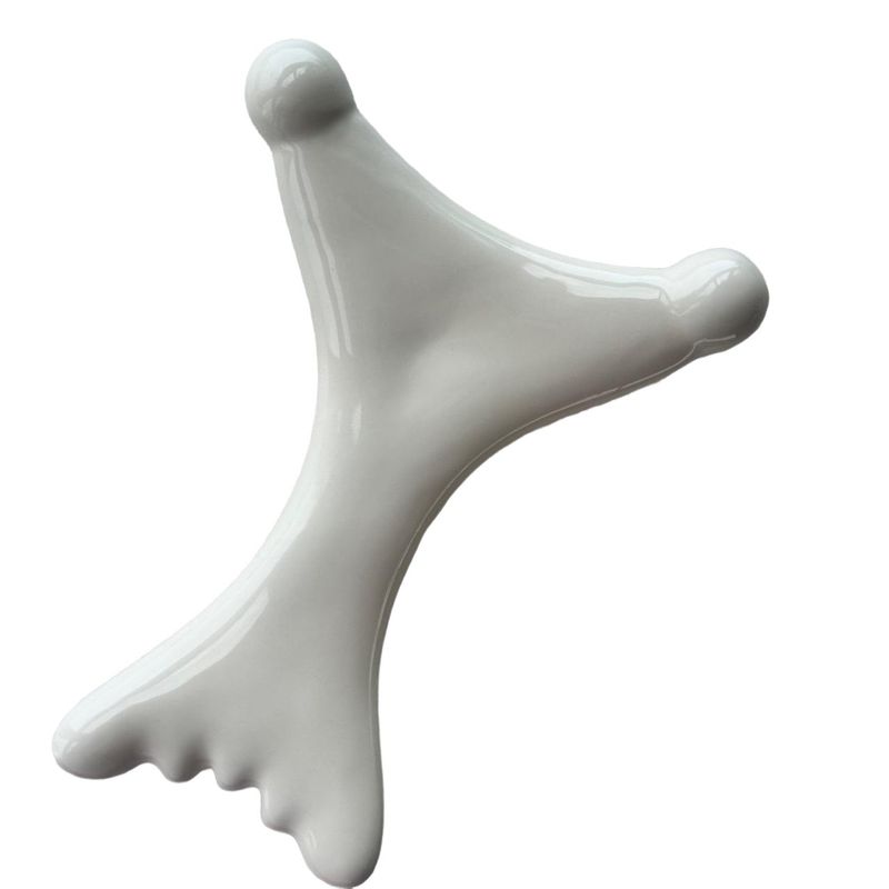 Disponibile il logo personalizzato Massaggiatore per muscoli del corpo attrezzo di massaggio ceramico Gua Sha per la cura della propria pelle